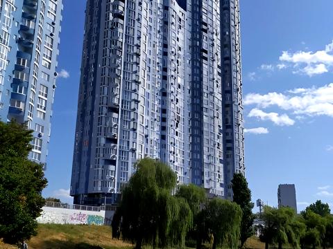 квартира за адресою Соборності просп. (Возз'єднання), 30-А