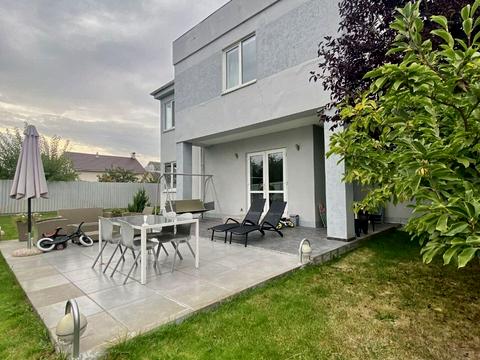 будинок за адресою Садова вул.