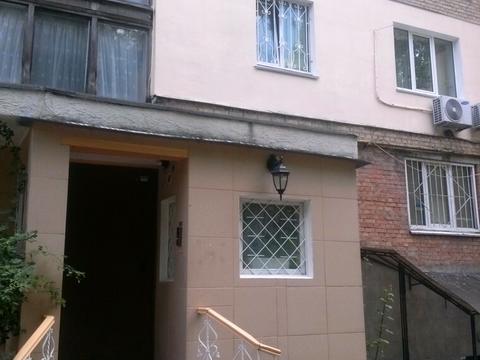 комерційна за адресою Богдана Гаврилишина вул. (Ванди Василевської), 11