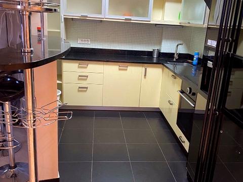 квартира за адресою Середньофонтанська вул., 19б