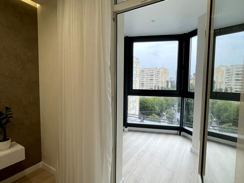 квартира за адресою Київ, Митрополита Василя Липківського вул. (Урицького), 38