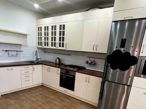 квартира по адресу Леси Украинки бульв., 6