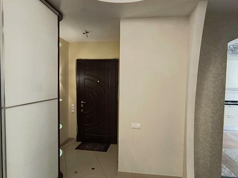 комерційна за адресою Микільсько-Слобідська вул., 2-В