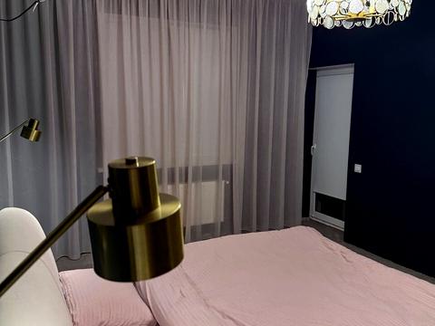 дом по адресу Різдвяна