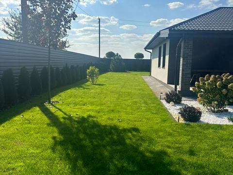 будинок за адресою Миру