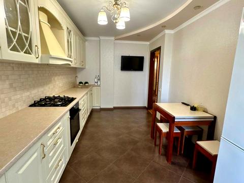 квартира за адресою Агатангела кримського, 45