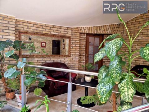 комерційна за адресою Рибальська вул., 22