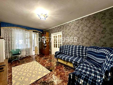 квартира за адресою Ревуцького вул., 36/2