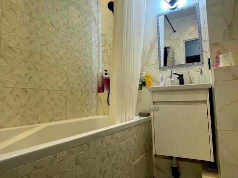 квартира за адресою Драгоманова вул., 2-Б