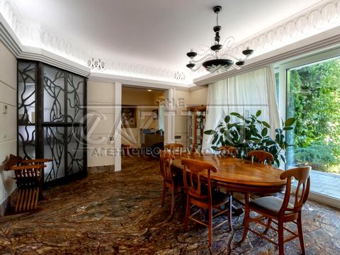 будинок за адресою Авіаторів, 48