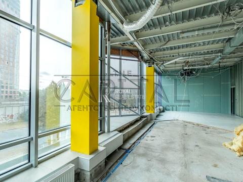 комерційна за адресою Київ, Миколи Міхновського бульв. (Дружби народів), 1