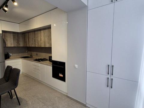квартира за адресою Височана вул., 18