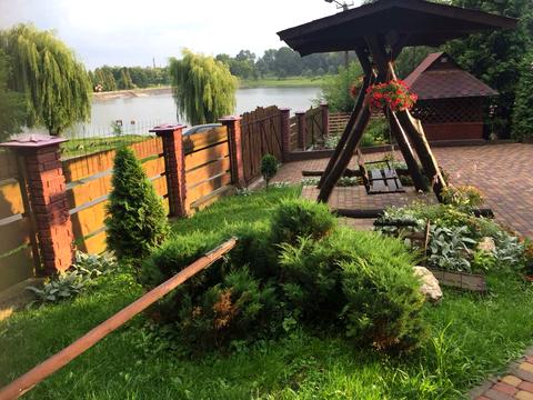 комерційна за адресою Грушевського вул., 65