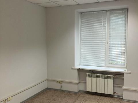 комерційна за адресою Незалежної України вул. (40 років Радянської України), 68-А