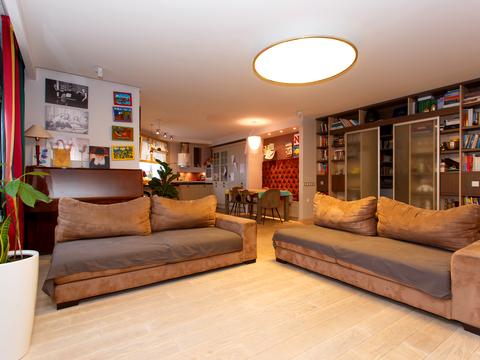 квартира по адресу Героїв Оборони ул., 10-А