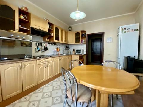 квартира за адресою Миколи Бажана просп., 16