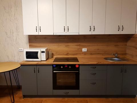 квартира за адресою Ревуцького вул., 54