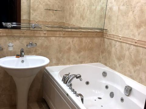 квартира за адресою Миколи Бажана просп., 14