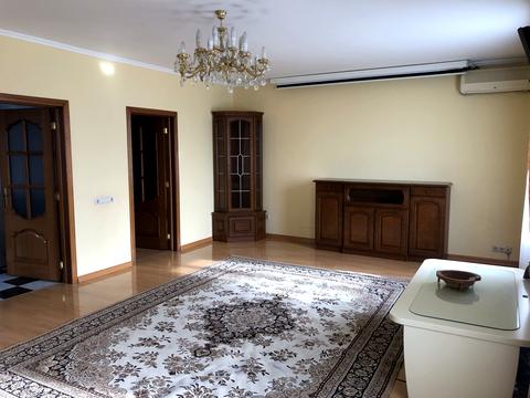 квартира за адресою Андрія Аболмасова вул. (Панельна), 5