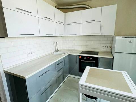 квартира за адресою Воробьева, 1б