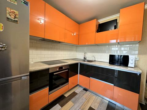 квартира по адресу Зои Гайдай ул., 12/10