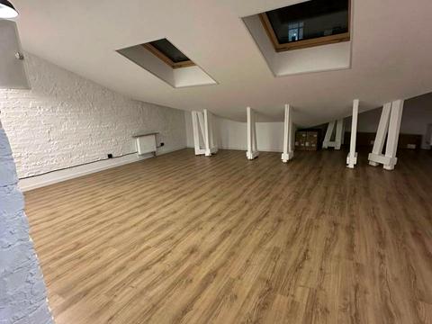 коммерческая по адресу Дегтярная ул., 6