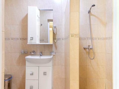 комерційна за адресою Бориславська вул., 33