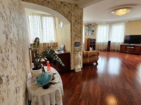квартира за адресою Старицького вул., 20