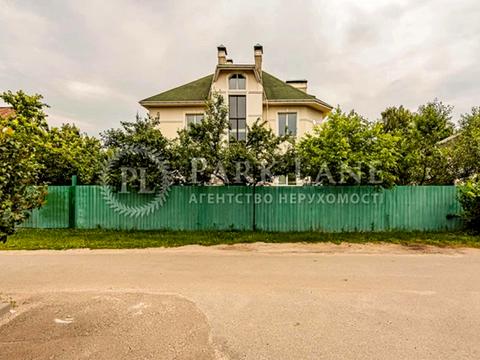 будинок за адресою 8-го Березня вул., 1