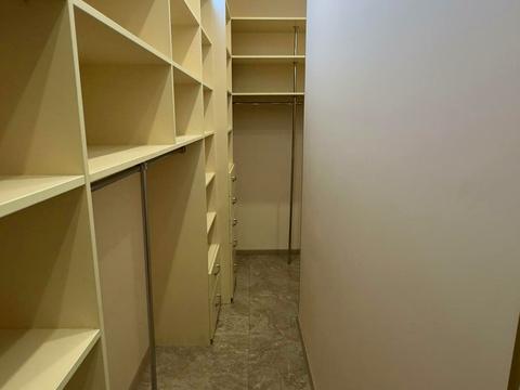 коммерческая по адресу Кловский спуск, 7a