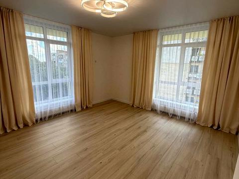 квартира по адресу Свободи ул., 12а