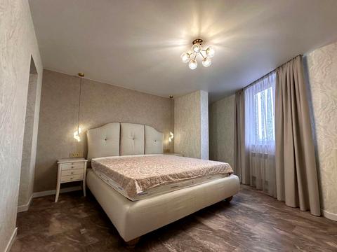 квартира за адресою Анни Ахматової вул., 46