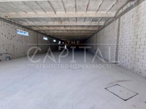 комерційна за адресою Білогородська вул., 26