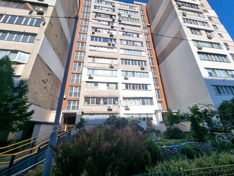 квартира за адресою Митрополита Андрея Шептицького вул. (Анатолія Луначарського), 3-А