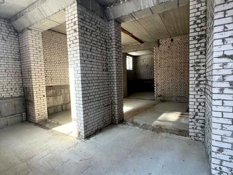 комерційна за адресою Соборна вул., 2-к