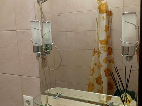 квартира за адресою Владислава Бувалкіна вул. (Бочарова Генерала), 2/4