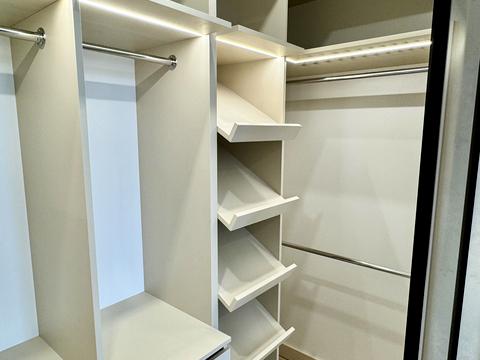 квартира по адресу Краснова ул., 1-Б