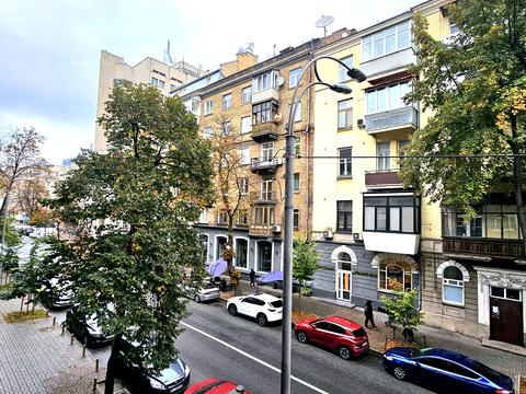 квартира за адресою Інститутська вул., 24/7