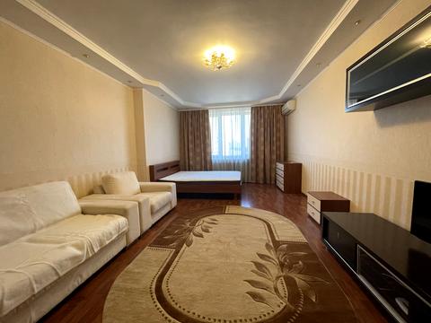 квартира за адресою В'ячеслава Чорновола вул., 20