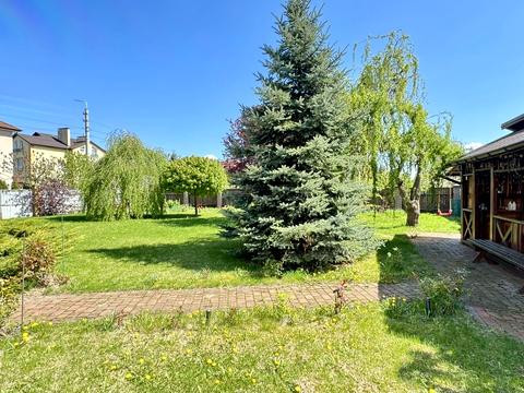 будинок за адресою Богатирська вул., 30б