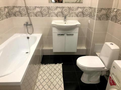 квартира по адресу Драгоманова ул., 10