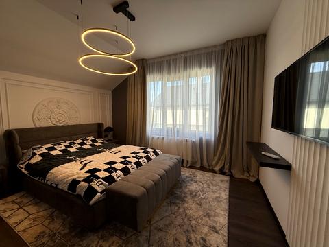 будинок за адресою Незалежності вул.