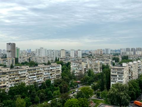 квартира по адресу Ореста Левицкого ул. (Академіка Курчатова), 21