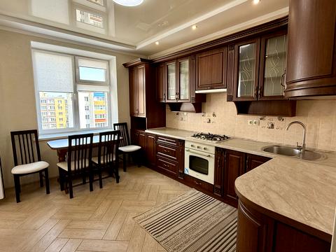 квартира по адресу Озерна, 6/3