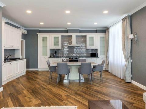 квартира за адресою Андрія Верхогляда вул. (Михайла Драгомирова), 9