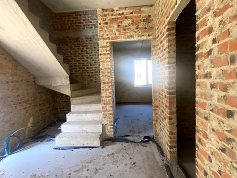 дом по адресу Кулика і Гудачека ул. (Макарова)