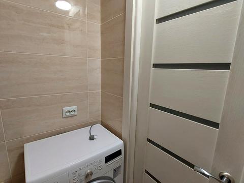 квартира за адресою Академіка Корольова вул., 82