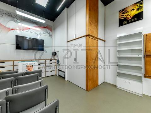 комерційна за адресою Старонаводницька вул., 6