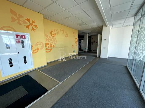 коммерческая по адресу Дегтяревская ул., 27