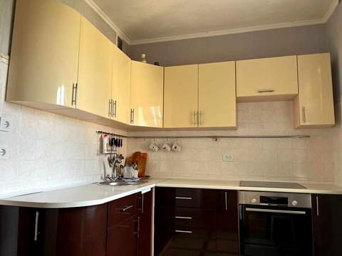 квартира за адресою Ореста Васкула вул., 8